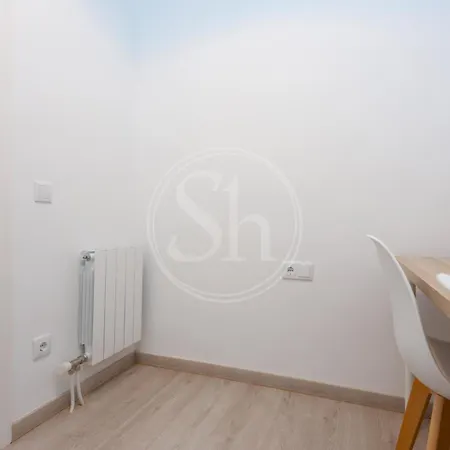 Zona Sagrada Familia Iii Apartment *