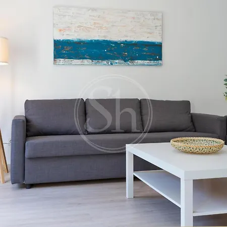 Apartment Zona Sagrada Familia Iii *