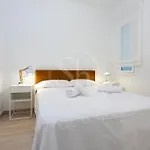 Zona Sagrada Familia Iii * ברצלונה